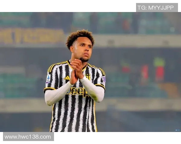 美国队足球球星有哪些知名人物他们的职业生涯和成就一览